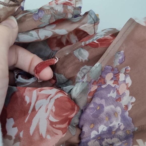 Bardot, floral playsuit, lined/sheer overlay, pockets, cold shoulder, size 12 - Picture 7 of 12